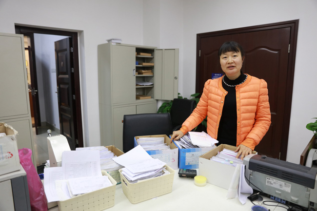 1515120457664004090.jpg simage014.jpg