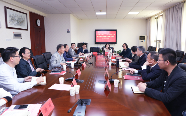 1524013551217086786.jpg 省政府副主席胡.jpg