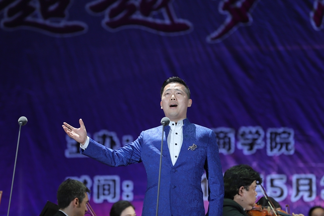 1525431185026040483.jpg 男.jpg