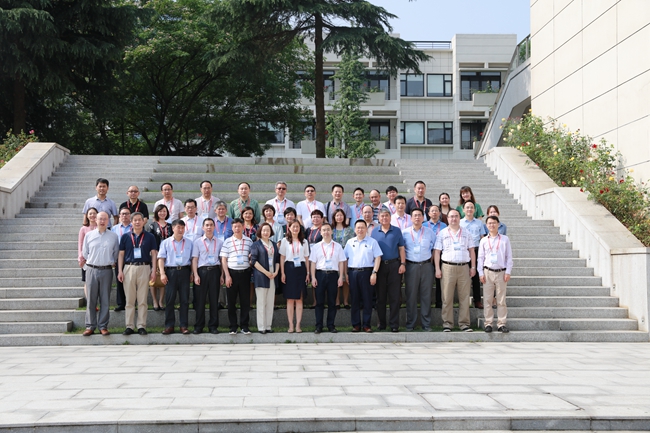 1526956891948084124.jpg 合影_副本.jpg