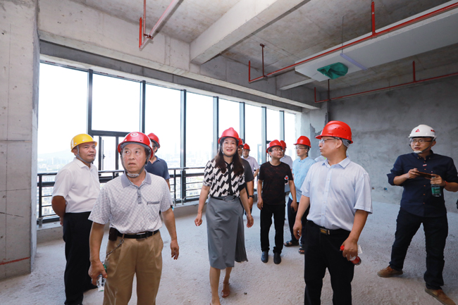 1564642416791058152.jpg 4.jpg