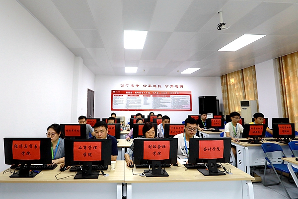 1598158008579083234.jpg 0J9A9479.jpg