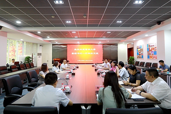 1598158255283009859.jpg 0J9A9688.jpg