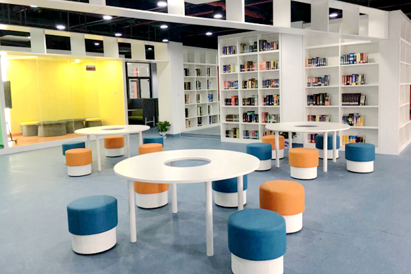 1640700776655028159.jpg 2.jpg