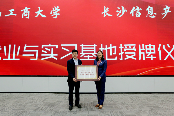 1652453581616014854.jpg 5.jpg