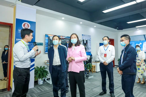 1652935997551058591.jpg 8.jpg