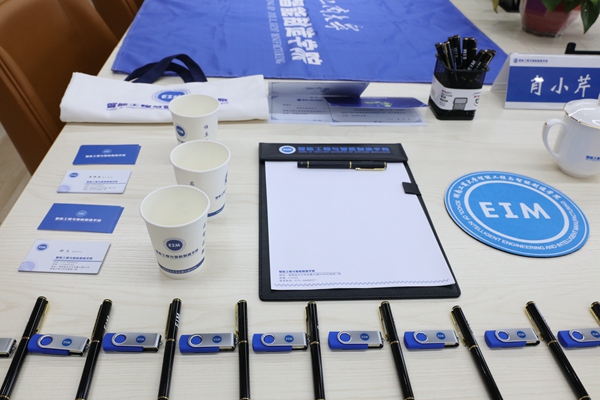 1654513116672058749.jpg 2.jpg