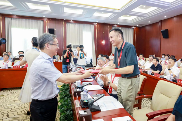 1657462078543065819.jpg 4.jpg