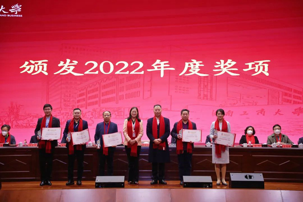 1673436021995030692.jpg 5.jpg