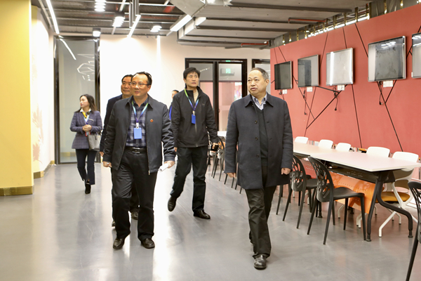 1677027390080046842.jpg 3.jpg