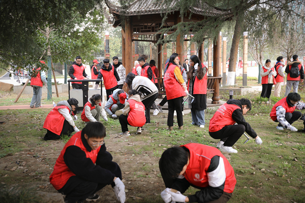 1677599774870016471.jpg 6.jpg