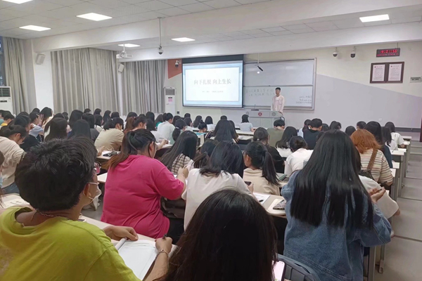 1652928211149041600.jpg 1.jpg