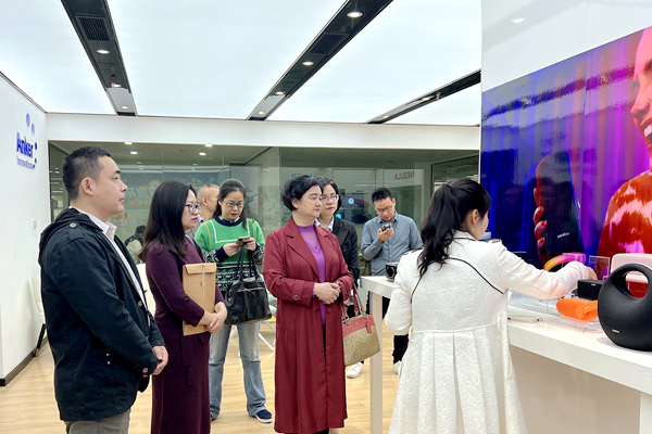 1652951080595084442.jpg 1.jpg