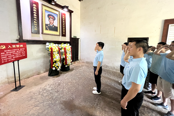 1659367788181070785.png 图片2.png