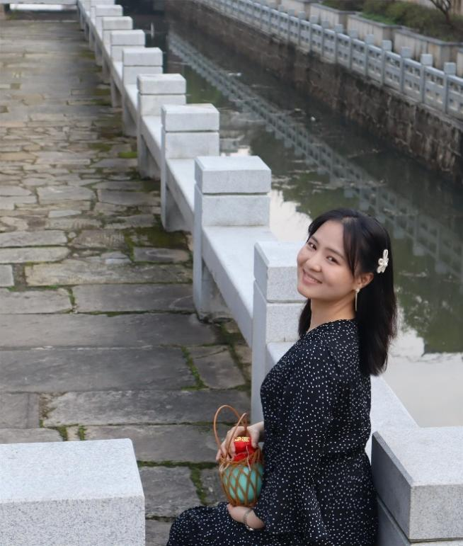 1691678678761978.png 张彤彤.png