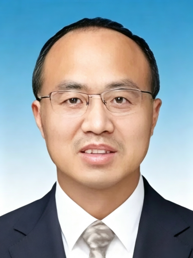 副校长石纪虎
