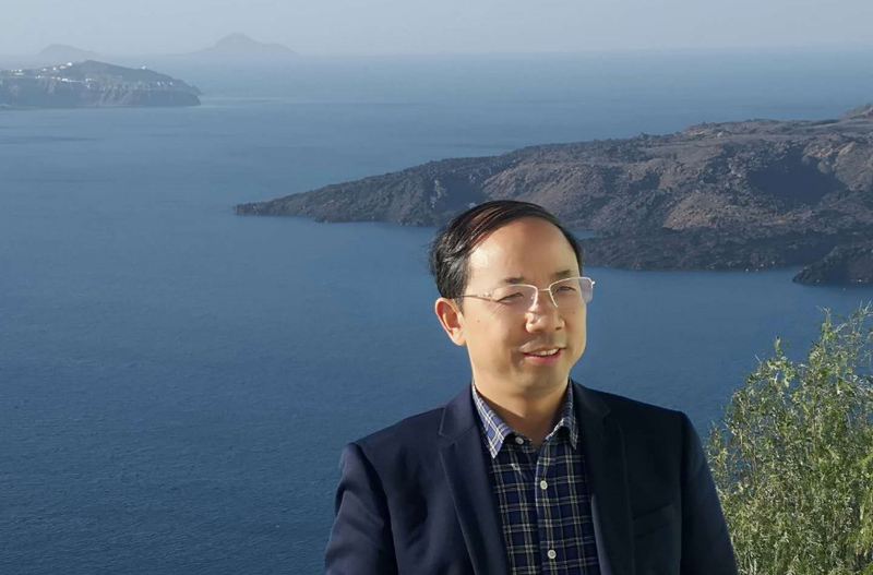 周鲜成.jpg
