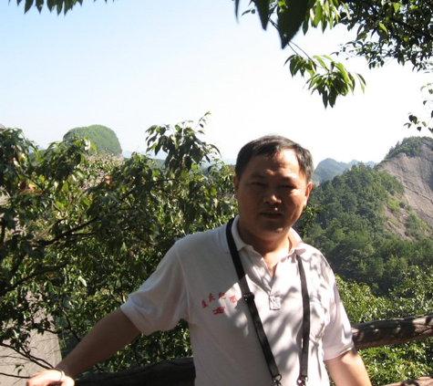 吴艳辉.png